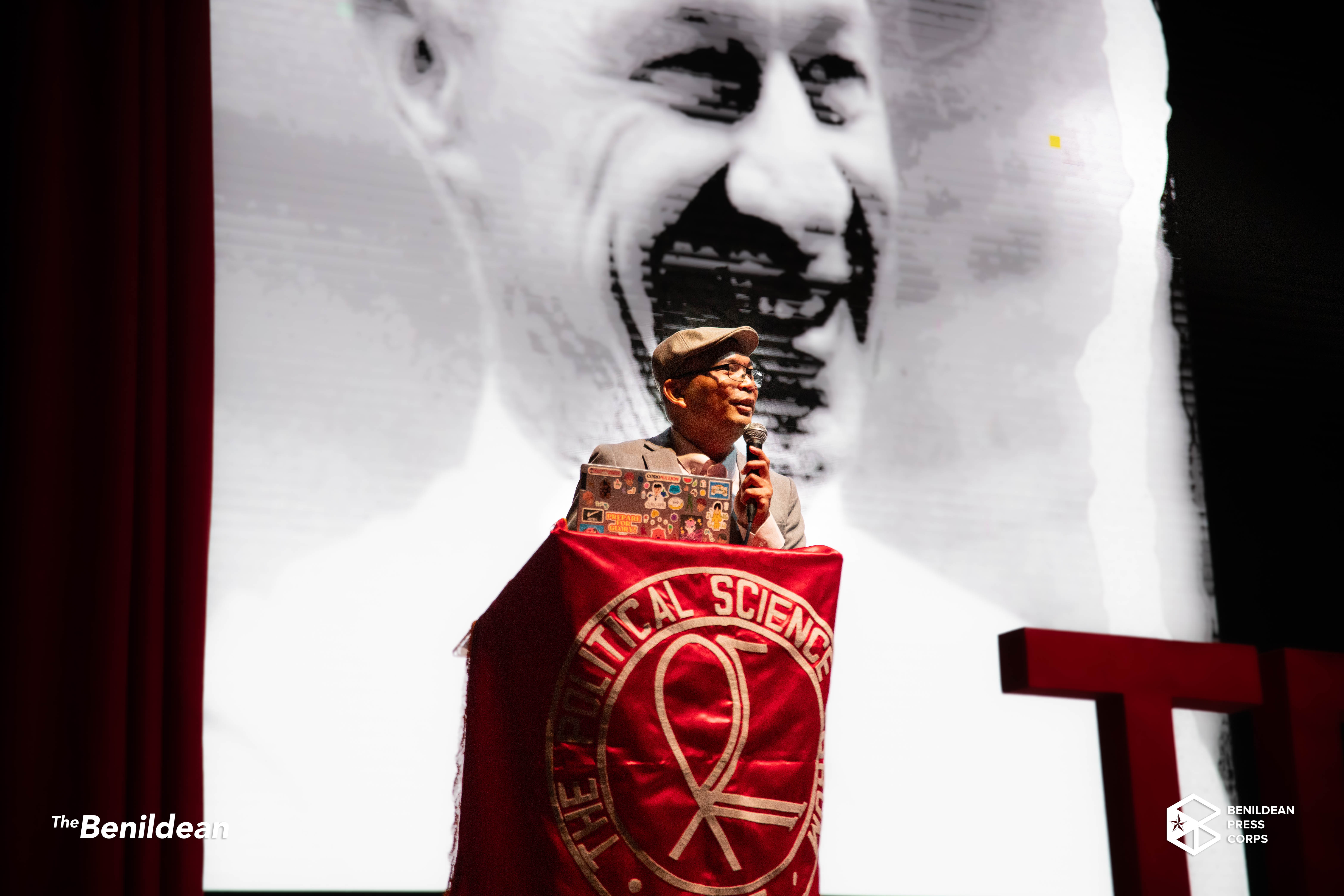 Photo By Yanna Villa